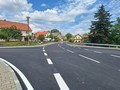 Po silnici v Dolním Újezdu už můžete jezdit, nová křižovatka je bezpečnější